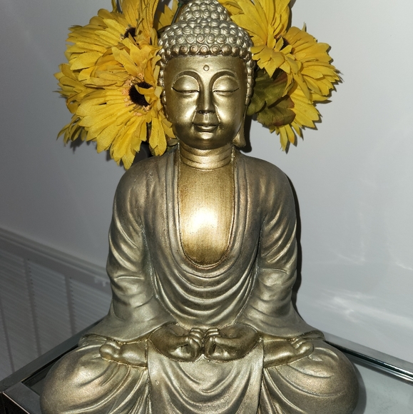 Buddha statue - Picture 2 of 3